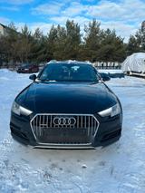 Audi A4 allroad 45 TFSI - Audi A4 mit Benzin-Antrieb: Kombi, Allroad