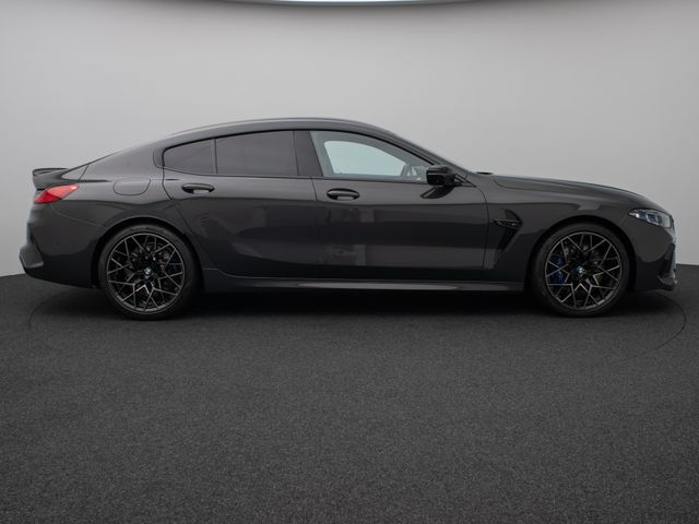 Foto Nummer 5: BMW M8