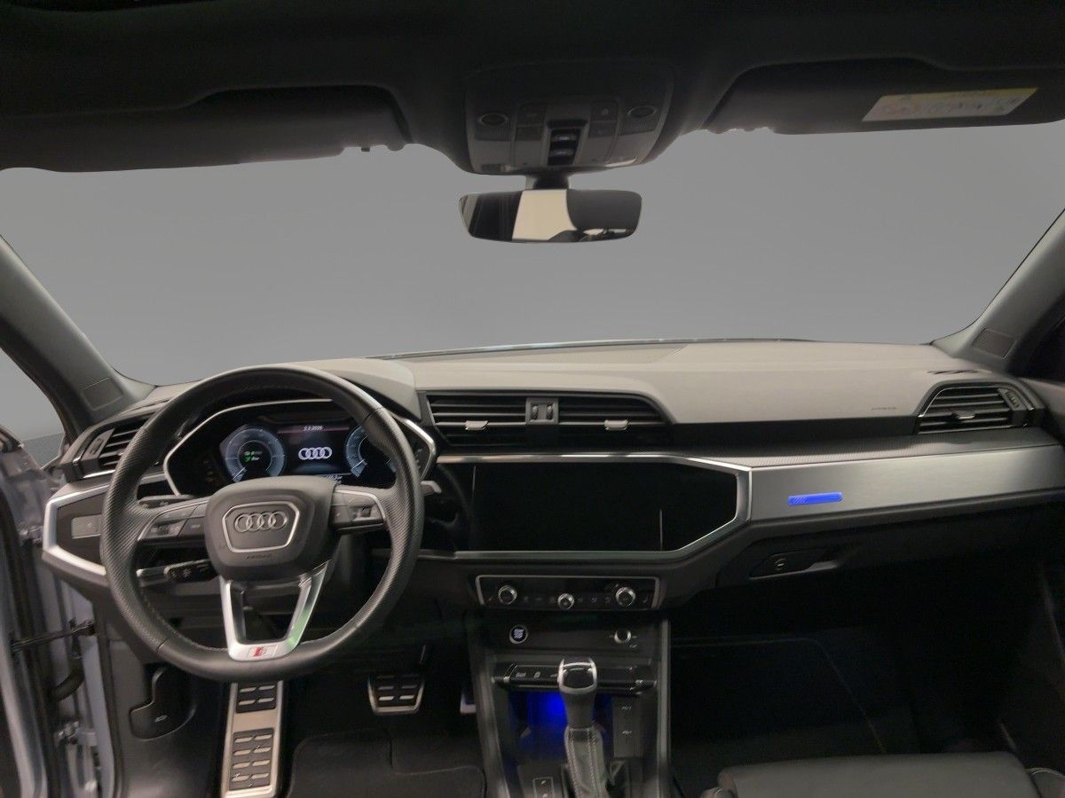 Audi Q3 - Bild 12