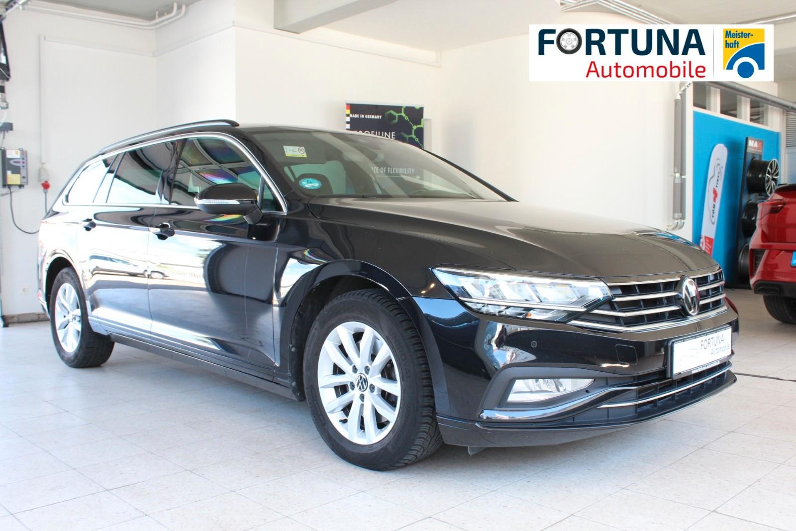 Volkswagen Passat Variant Business Aut. Navi LED