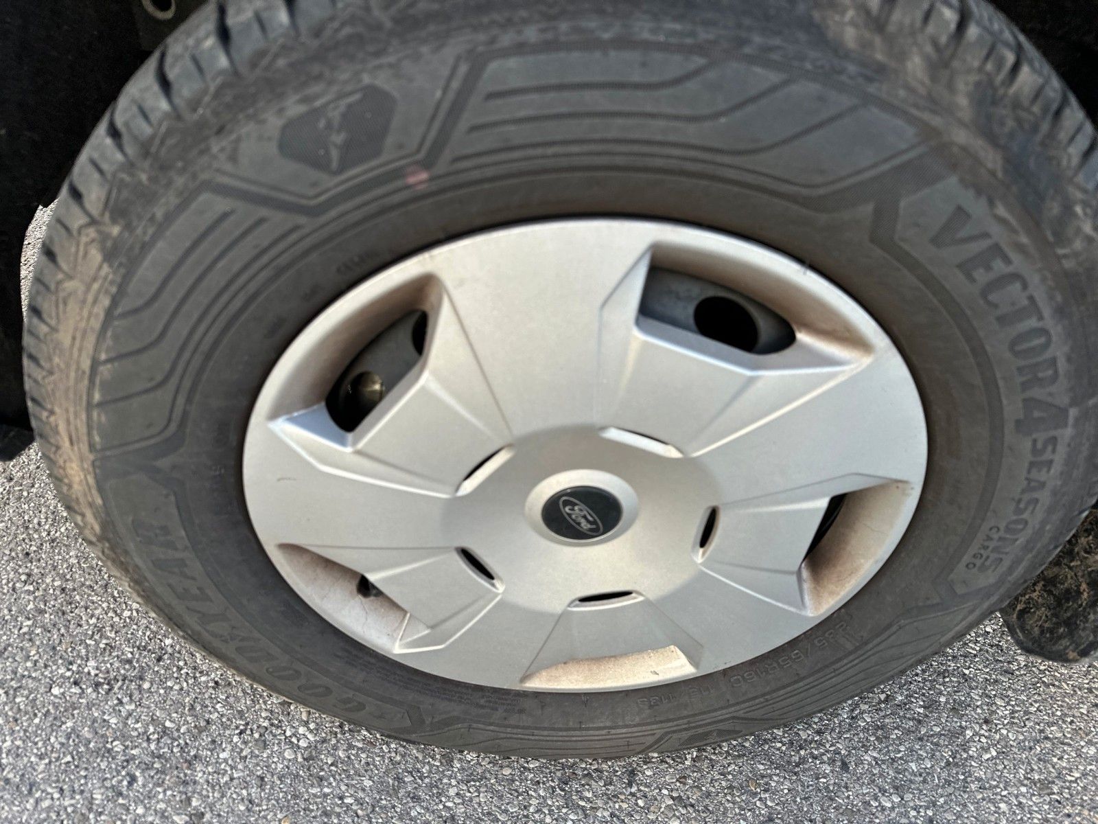 Fahrzeugabbildung Ford Transit Kasten 350 L4 H3 Trend ACC Technologie6P