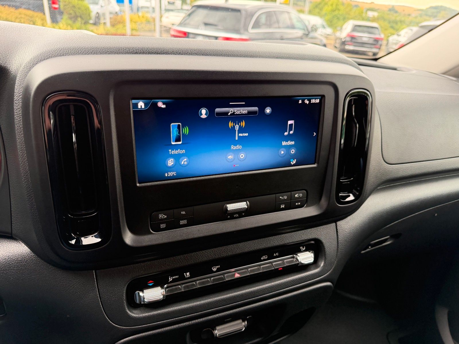 Fahrzeugabbildung Mercedes-Benz Vito 116 CDI 9G Klima Kamera SHZ