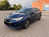 Toyota Avensis 1.8L * TÜV 06.2027 * NAVI * Rückfahrkame - gebrauchte Toyota Avensis aus dem Jahr 2016