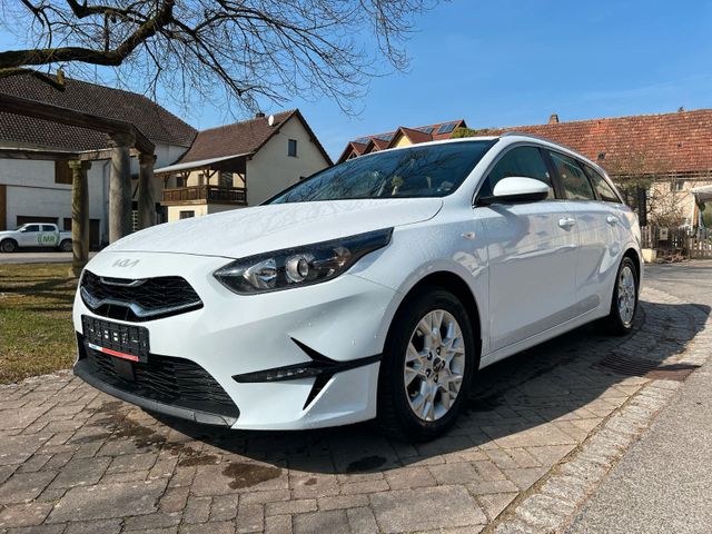 Kia cee'd Sportswagon Vision Mild Hybrid 136 PS