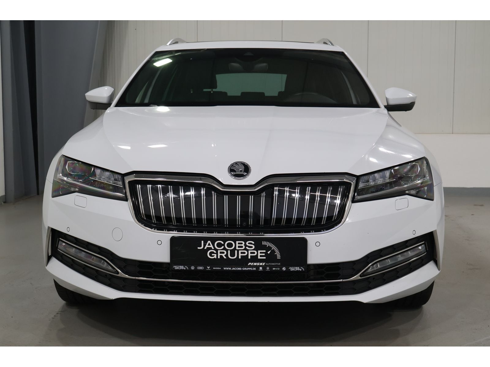 Skoda Superb Combi 1.4 TSI iV AHK*PANO*Std.Hzg.*MATRIX imagem 2