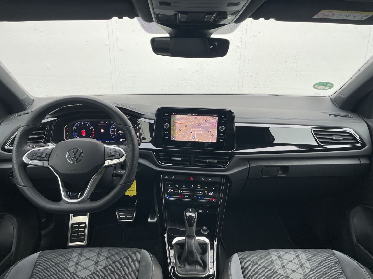 T-Roc 1.5 TSI DSG R-Line Black Style AHK/Kamera