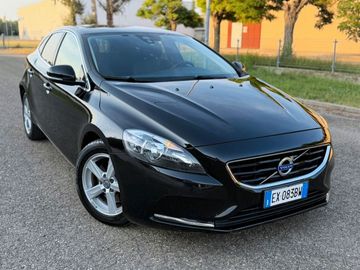 Volvo V40 - 2