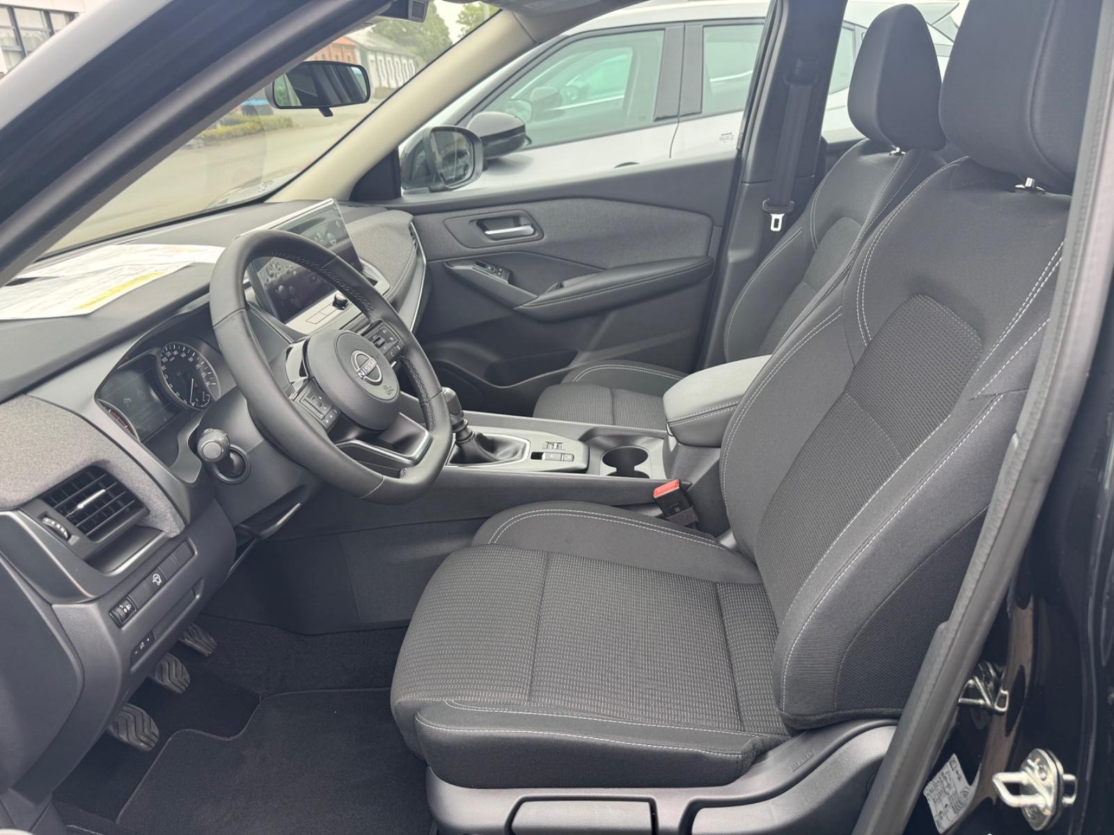 Nissan Qashqai 1.3 Acenta 140PS Navi Sitzhzg. uvm***