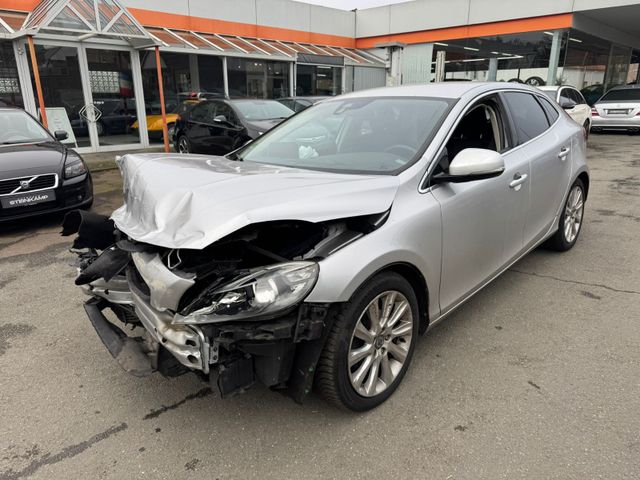 Volvo V40 Momentum * NAVI * Kamera *PDC * Unfall