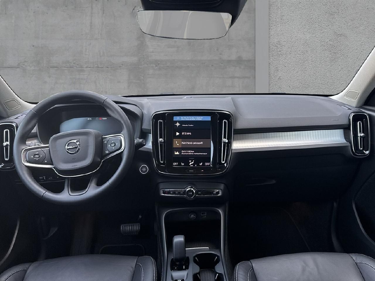 Fahrzeugabbildung Volvo XC40 Inscription Expression Recharge Plug-In Hyb