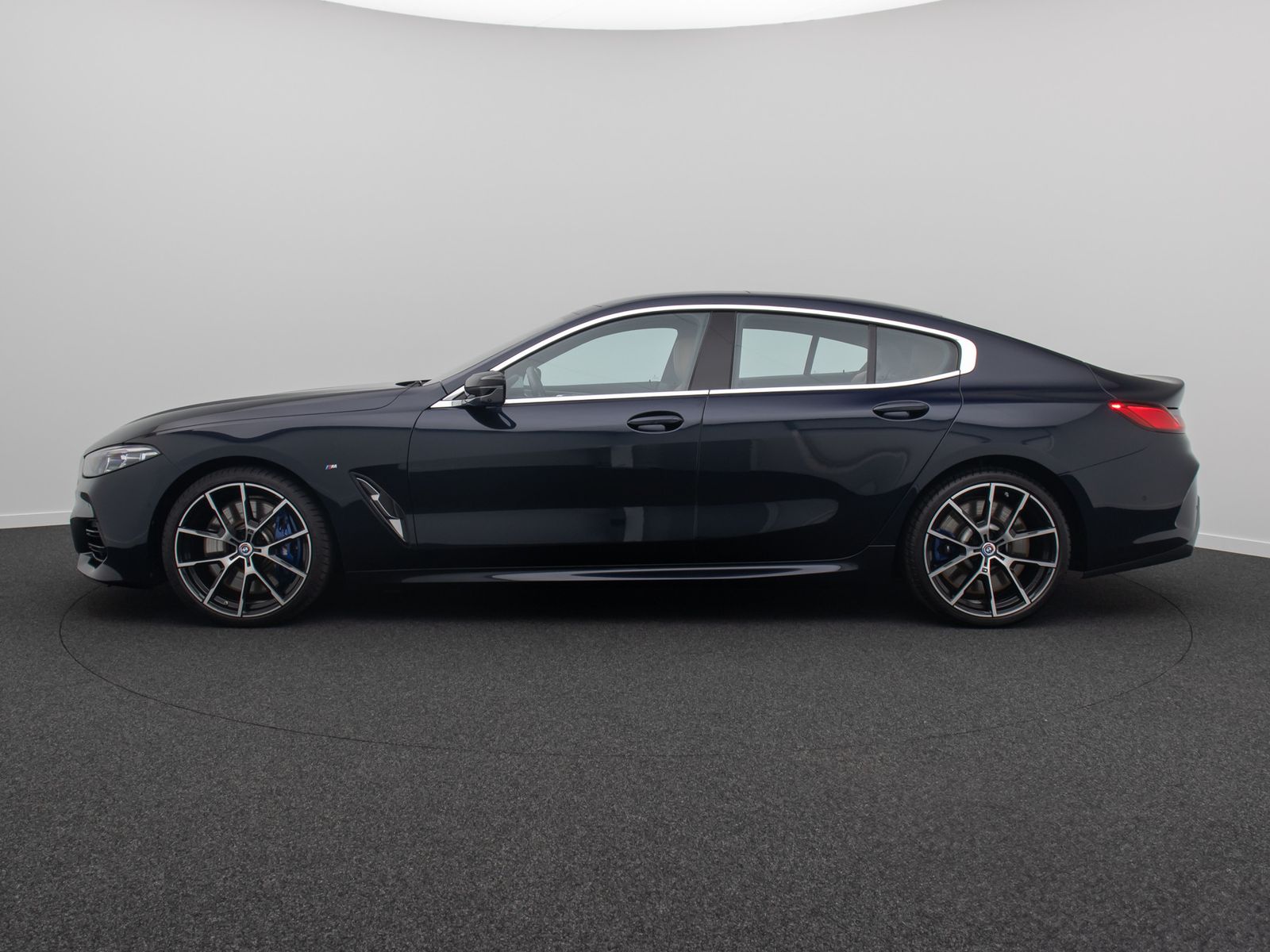 Fahrzeugabbildung BMW M850i xD GC 360° B&W Laser TV SoftClose 20Zoll