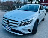 Mercedes-Benz Mercedes-benz GLA 200 CDI Automatic Premium - Mercedes-Benz GLA 200 Kombi Gebrauchtwagen