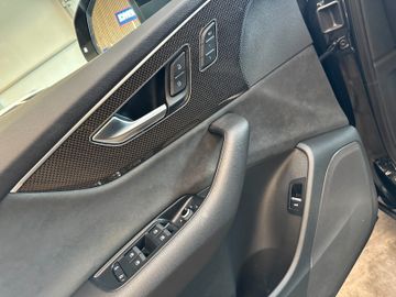 Audi SQ7*MATRIX*1.HAND*TÜV-NEU*AHK*PANO*ALCANTARA*