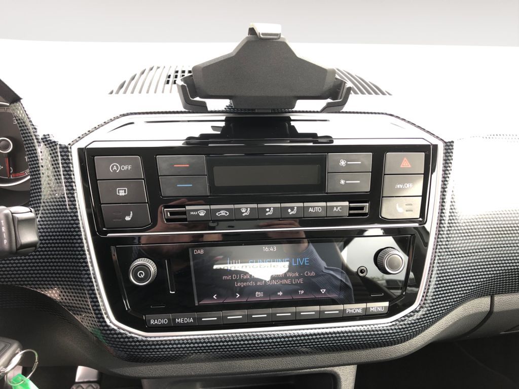 Fahrzeugabbildung Volkswagen up! Radio, Climatronic, NSW, Shzg., 5türig