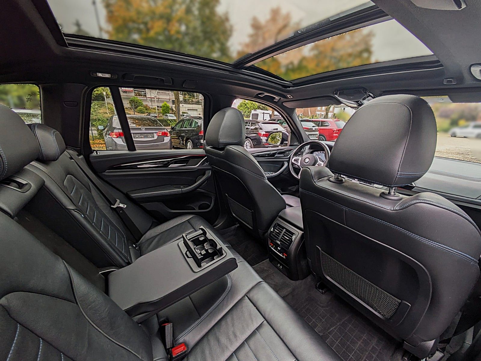 Fahrzeugabbildung BMW X3 M40d SAG*LEDER*PANO*H/K SOUND*ACC*CAM*20"VOLL