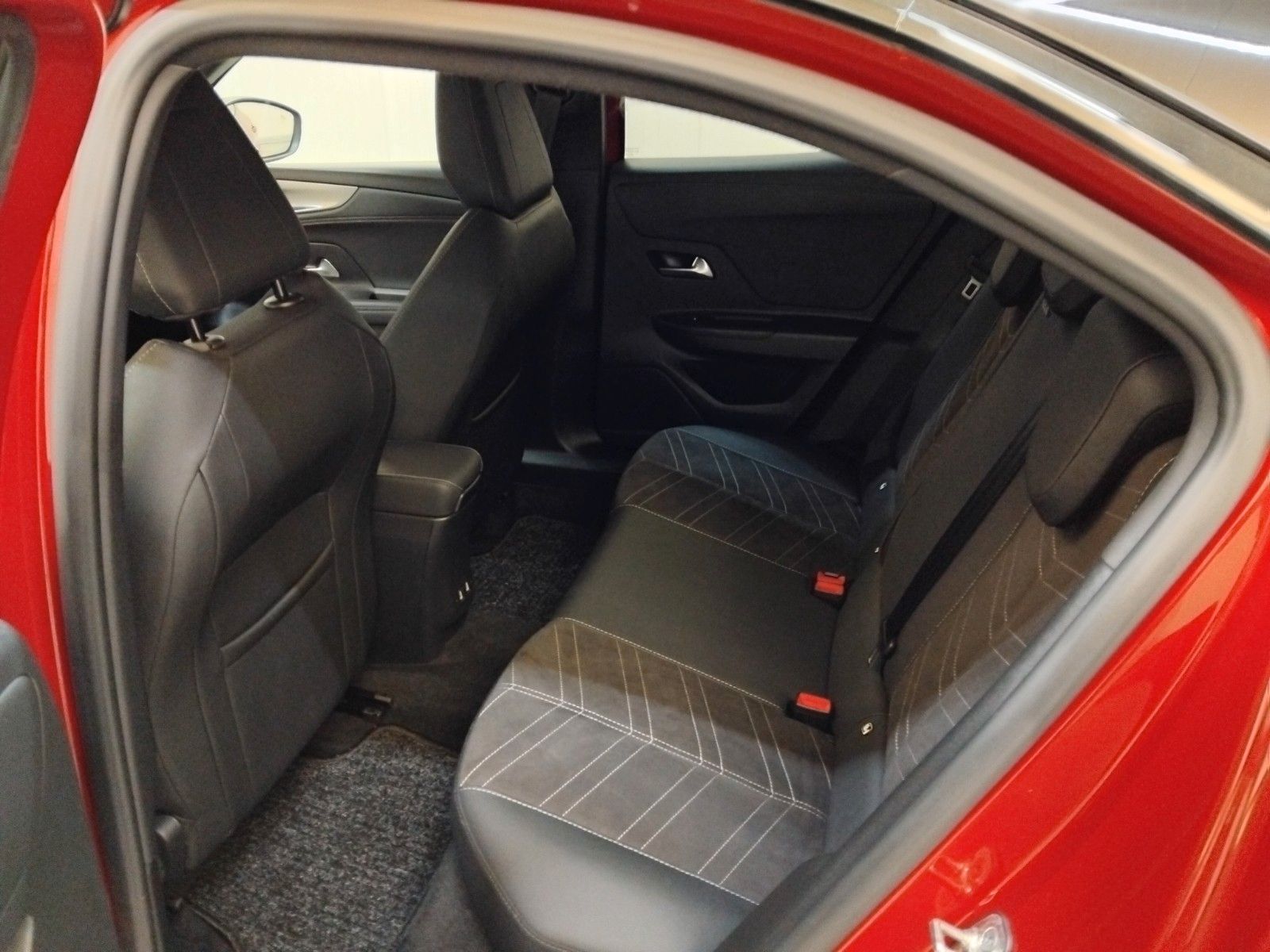 Opel Mokka (06/2024, Benzin)