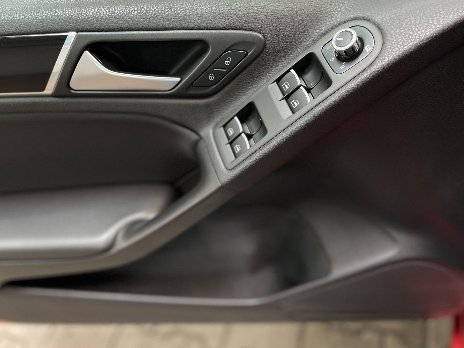 Fahrzeugabbildung Volkswagen Golf Cabriolet Sport #Leder#Bi-Xenon#PDC