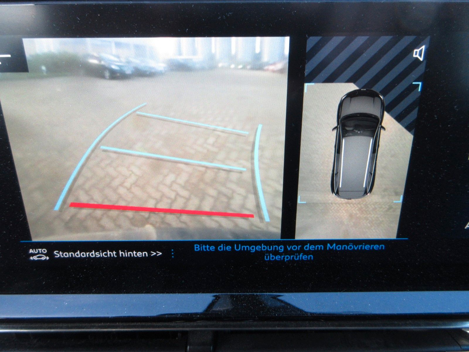 Fahrzeugabbildung Peugeot 5008 Active Pack 1.5D LED/NAVI/AHK/PDC/R´CAM