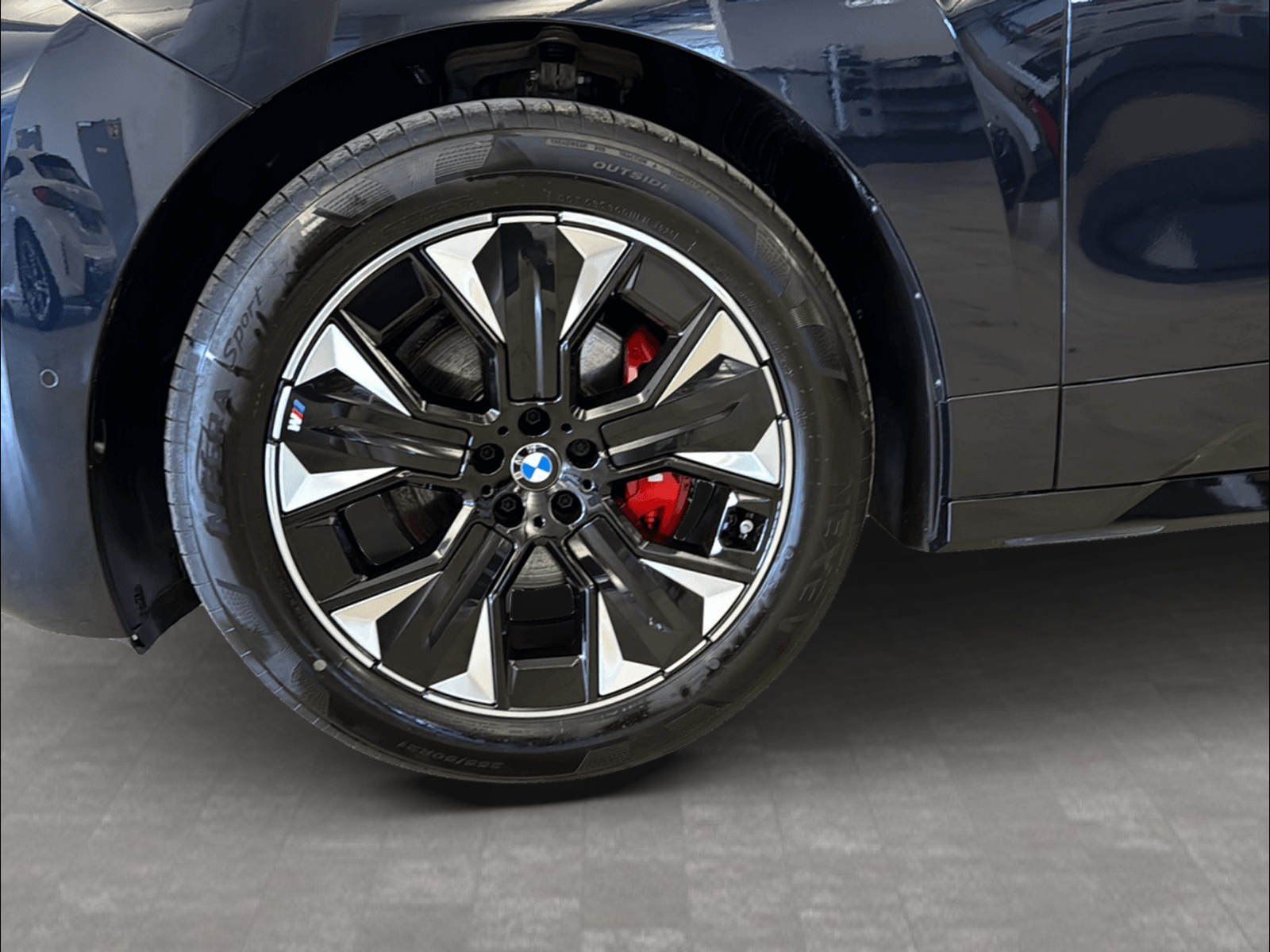 BMW iX - Bild 13