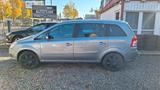 Opel Zafira - Opel Zafira Gebrauchtwagen in Dresden