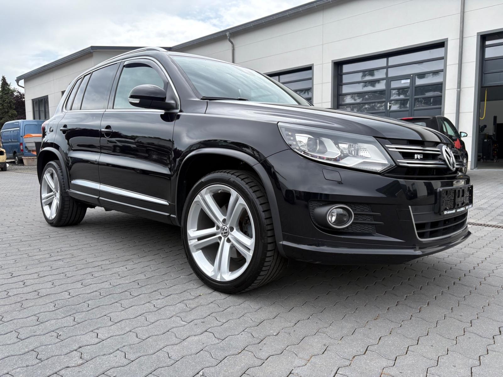 Volkswagen Tiguan Sport & Style BMT 4Motion R Line*