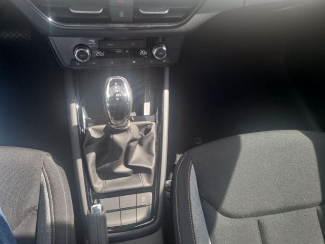 Fahrzeugabbildung SKODA Scala 1.0 TSI DSG Selection KLIMA WINTER PAKET T