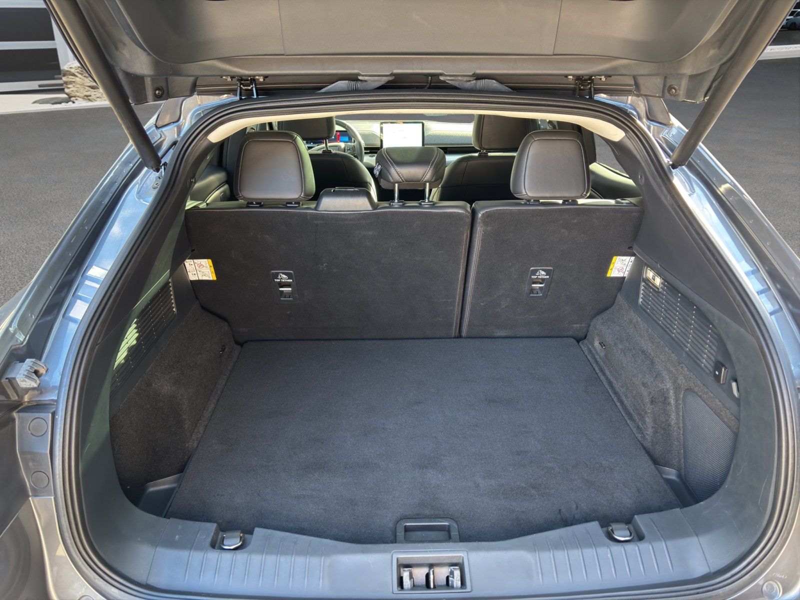 Fahrzeugabbildung Ford Mustang Mach-E Basis