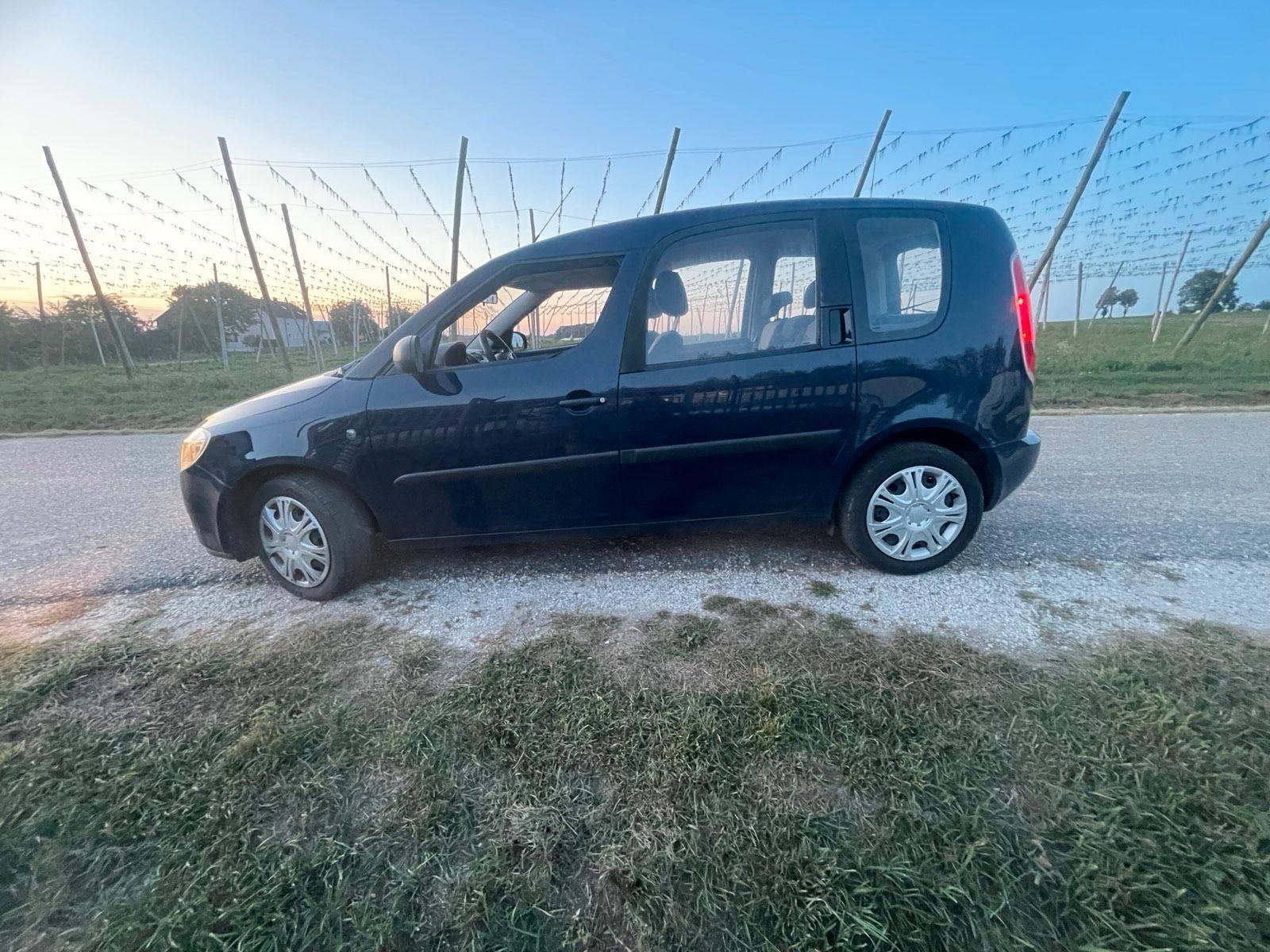Skoda Roomster 2007 — engine 69 HP (51kW)
