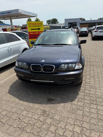 BMW 318i touring