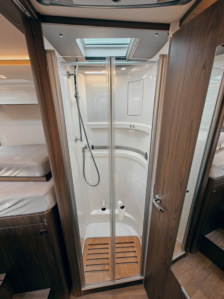 Fahrzeugabbildung HYMER / ERIBA / HYMERCAR B-KLASSE ML I 780 MASTERLINE - AUS ERSTBESITZ