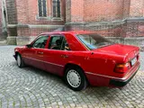 Mercedes-Benz 260 E | H-Kennz. | 5-Gang | 3. Hd. | Klima - Mercedes-Benz 260: 260e