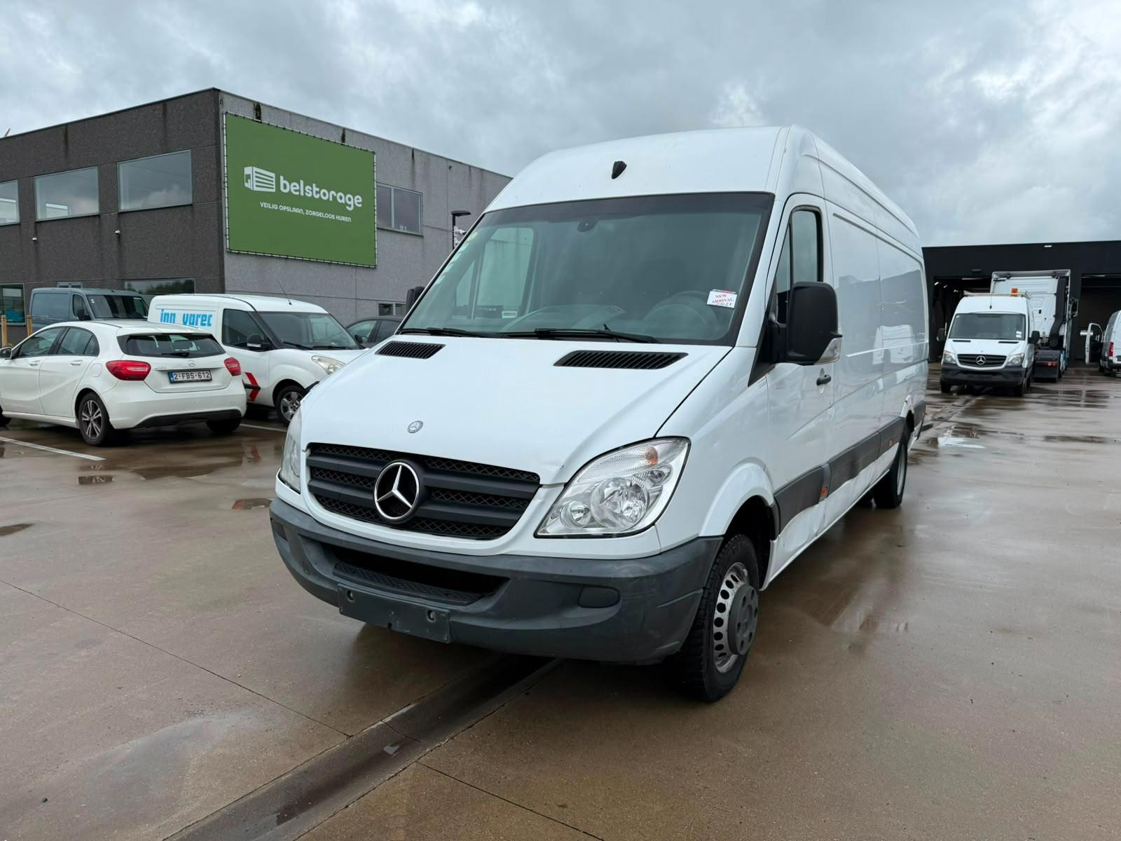 Mercedes-Benz Sprinter 513 (Stock ID 01621)