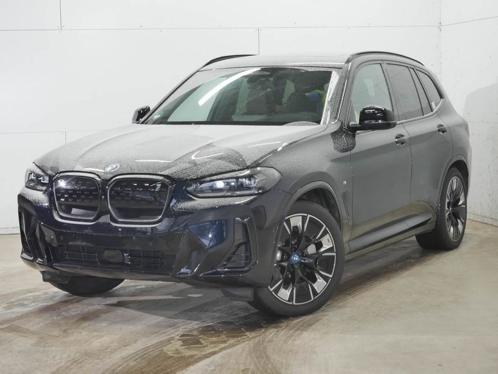 BMW iX3 M SPORT