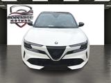 Alfa Romeo Junior Allrad (Q4), ab 322,- € i. M. - Alfa Romeo Junior: 5 Türen
