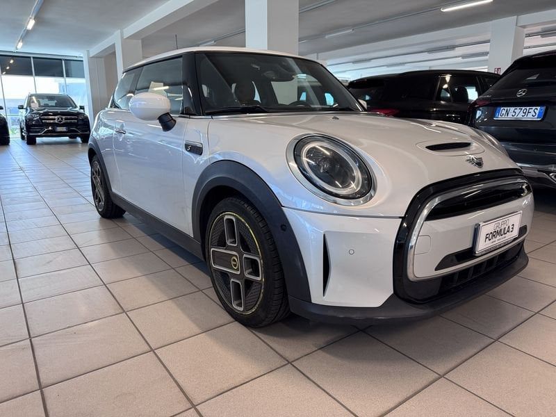 MINI Cooper SE Cooper SE imagem 2