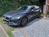 Volvo V60 D3 Inscription Diesel Automatik - Volvo V60 in Aachen