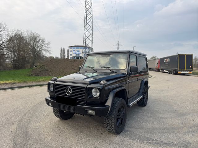 Mercedes-Benz G 300 TD Station Wagon**4X4 KIEFER UMBAU**