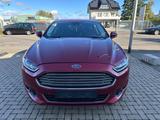 Ford Mondeo Lim. Titanium - rote Ford Mondeo