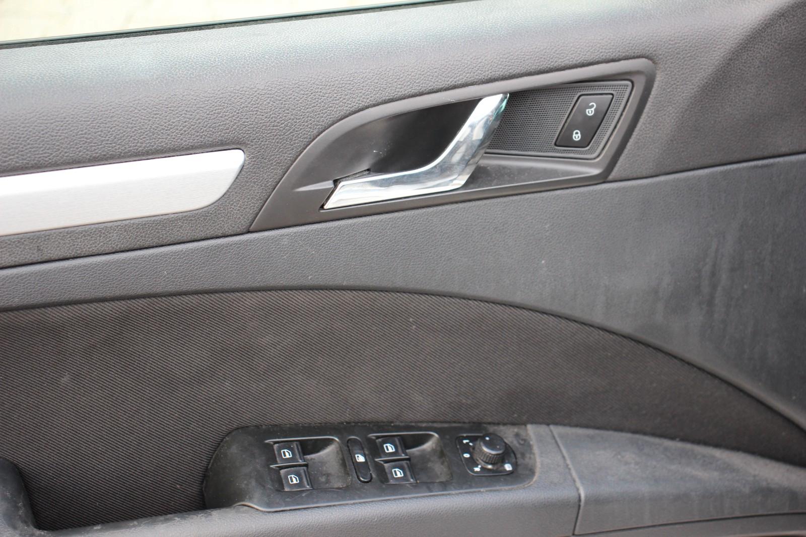 Skoda Superb 2014 — photo 14