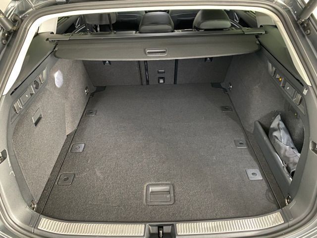 Passat Variant Business 1.5 eTSI DSG AHK+HUD