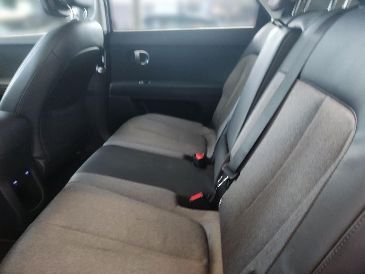 Fahrzeugabbildung Hyundai IONIQ 5 TECHNIQ WÄRMEP*PANO*LED*4SHZ*LHZ*NAVI*