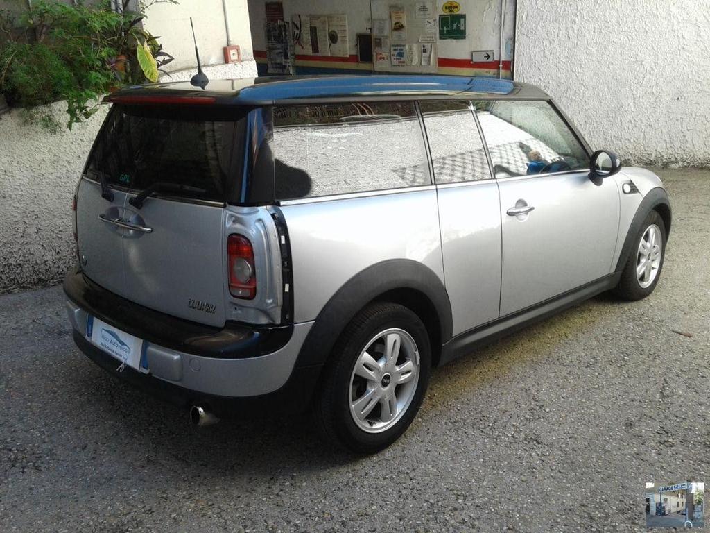 MINI Cooper Clubman