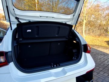 Hyundai i20 1.0 T-GDI Blackline (90PS) Sonderausstattung