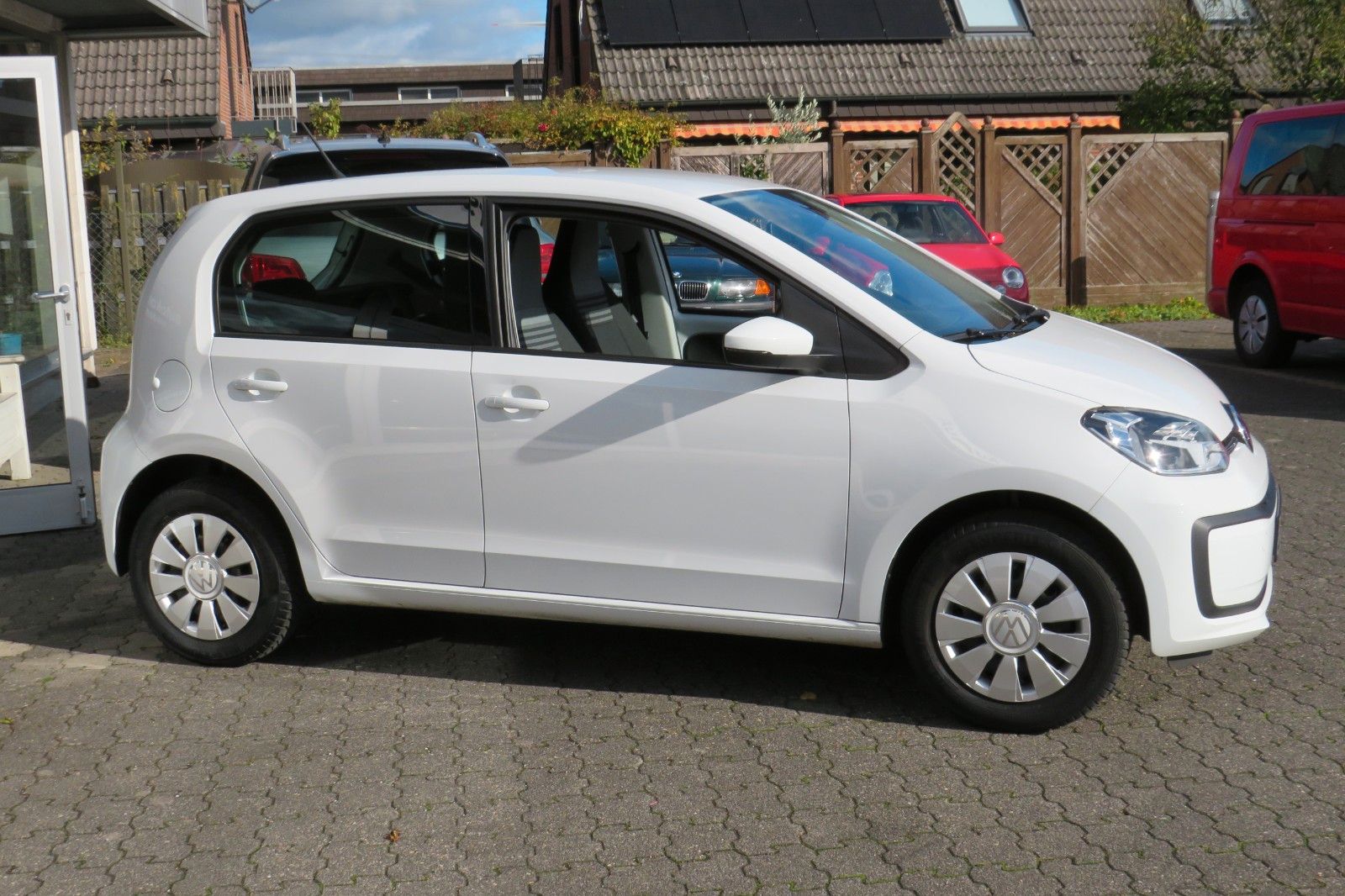 Fahrzeugabbildung Volkswagen up! GRA KLIMA PDC NOTBREMS APP-CONNECT 1.HD