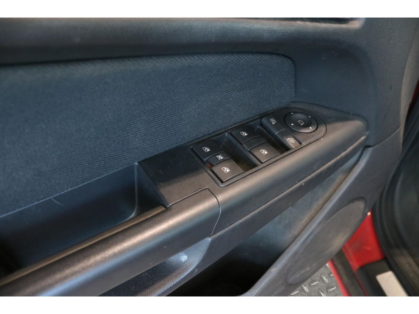 Fahrzeugabbildung Opel Astra H Twin Top Edition 111-Jahre Cabrio