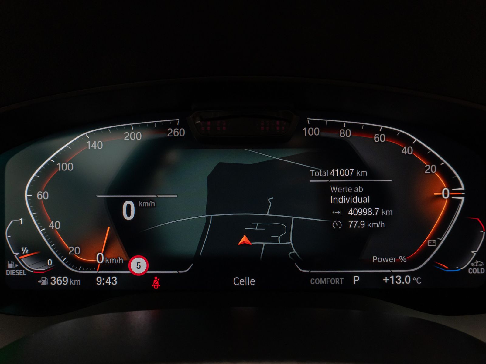 Fahrzeugabbildung BMW 530d xD Luxury Line Laser HUD DAB H/K AHK 19Zoll