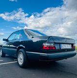 Mercedes-Benz E 300 - gebrauchte Mercedes-Benz E 300 aus dem Jahr 1992