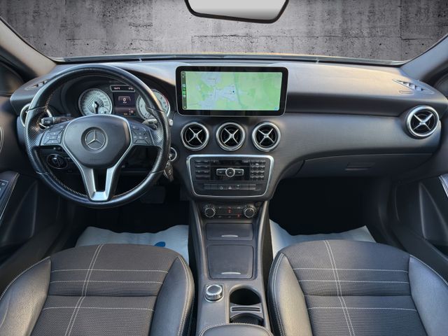 Mercedes-Benz A 220 d Urban*SPORT*NAVI*APPLE*KAMERA*1.HAND