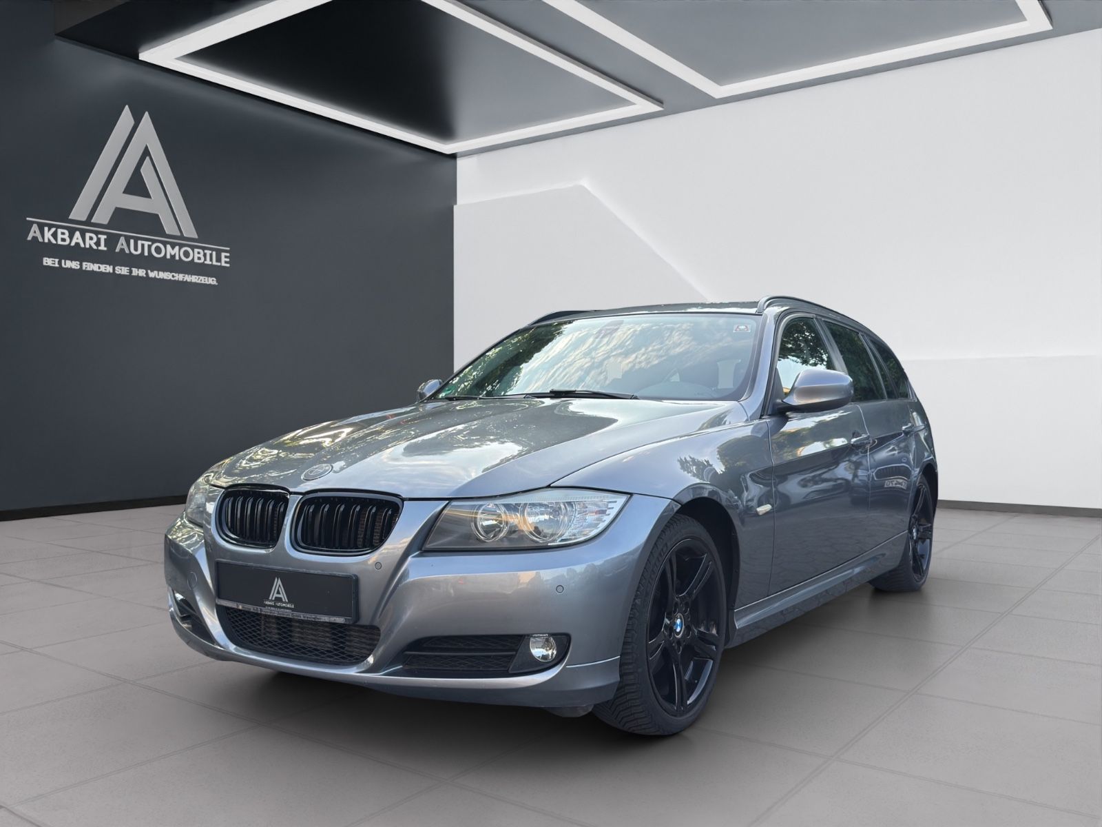 Fahrzeugabbildung BMW 320 3 Touring 320 d