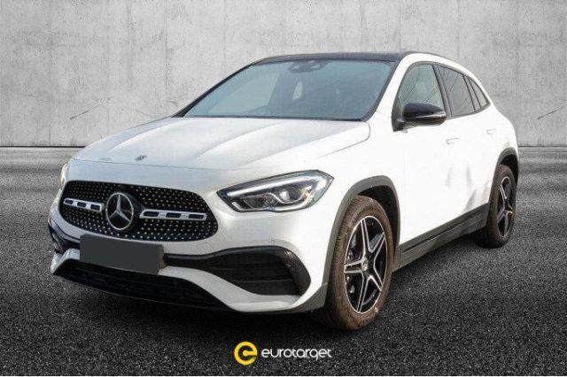 Mercedes-Benz MERCEDES-BENZ GLA 180 d Automatic Premium